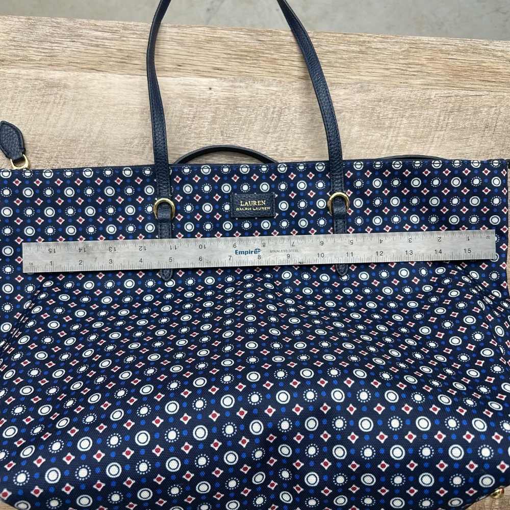 Lauren Ralph Lauren Chadwick Medium Tote - Picture 7 of 8